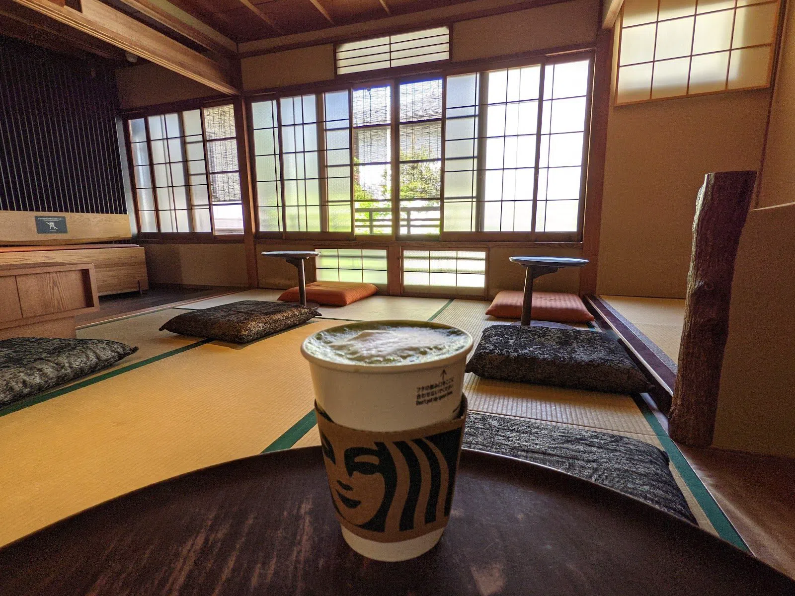 Starbucks Coffee Kyoto Ninenzaka Yasaka Chaya, Kyoto